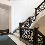 Apartman Flat Six